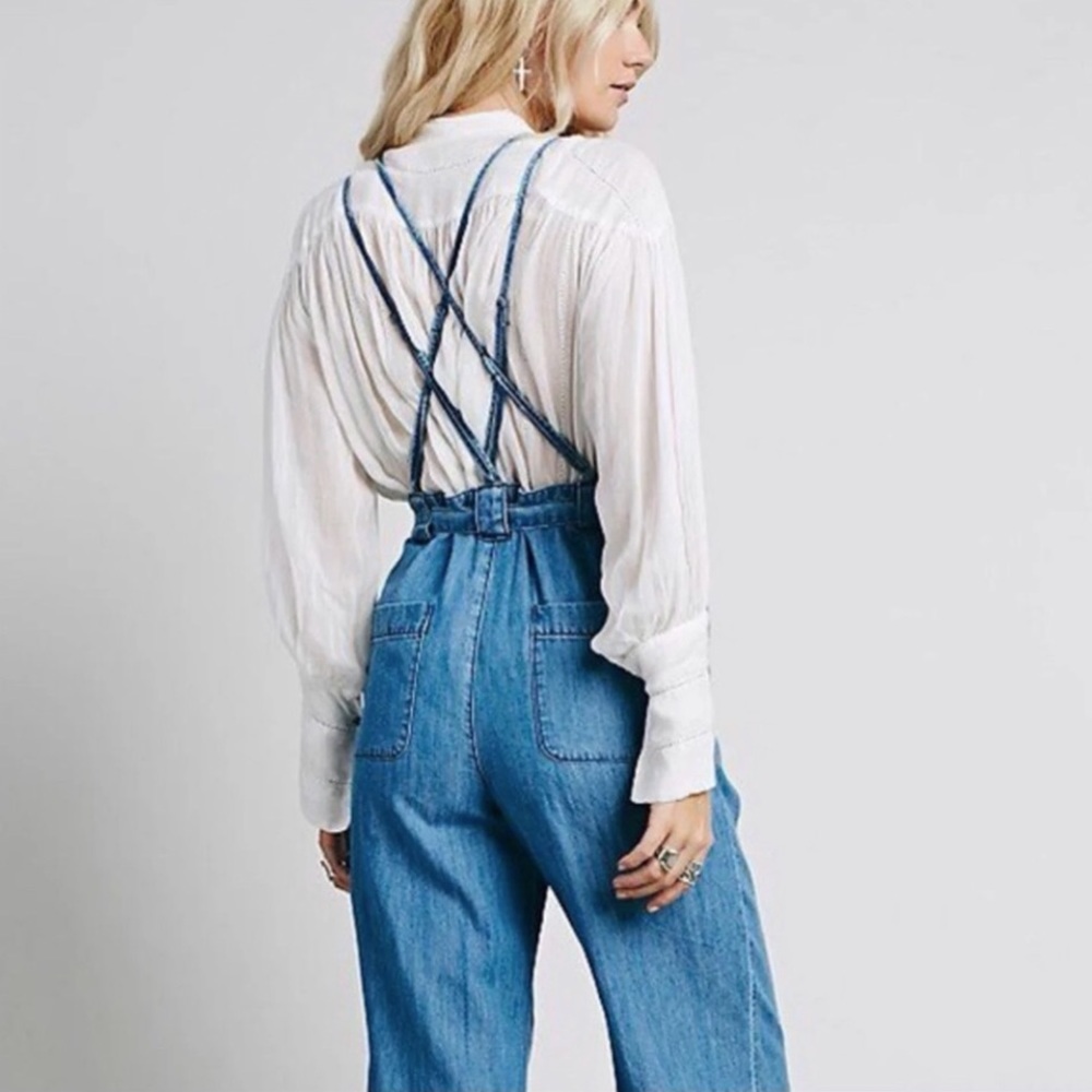 ✔️SOLD Free People Strappy Chambray Jumpsuit S 6 Overall Denim One Piece Clara 4